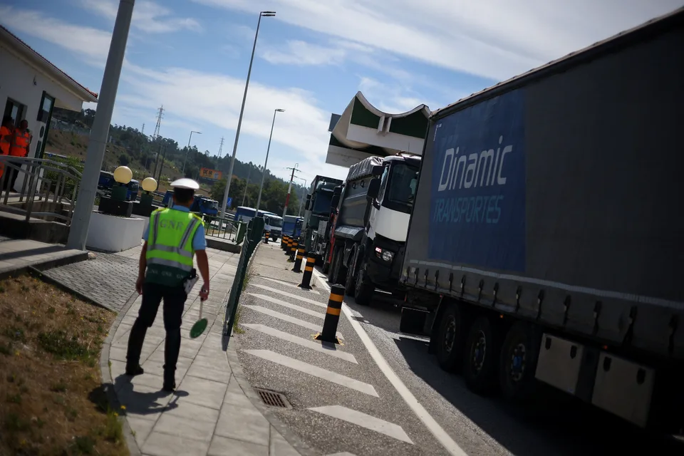 Portugal sale a la carretera contra el combustible récord: la factura energética vuelve a ser política