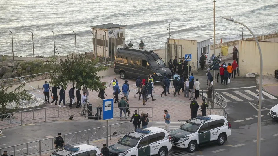 Ceuta refuerza el filtro antiterrorista: nuevas detenciones reabren la brecha de control tras la crisis fronteriza