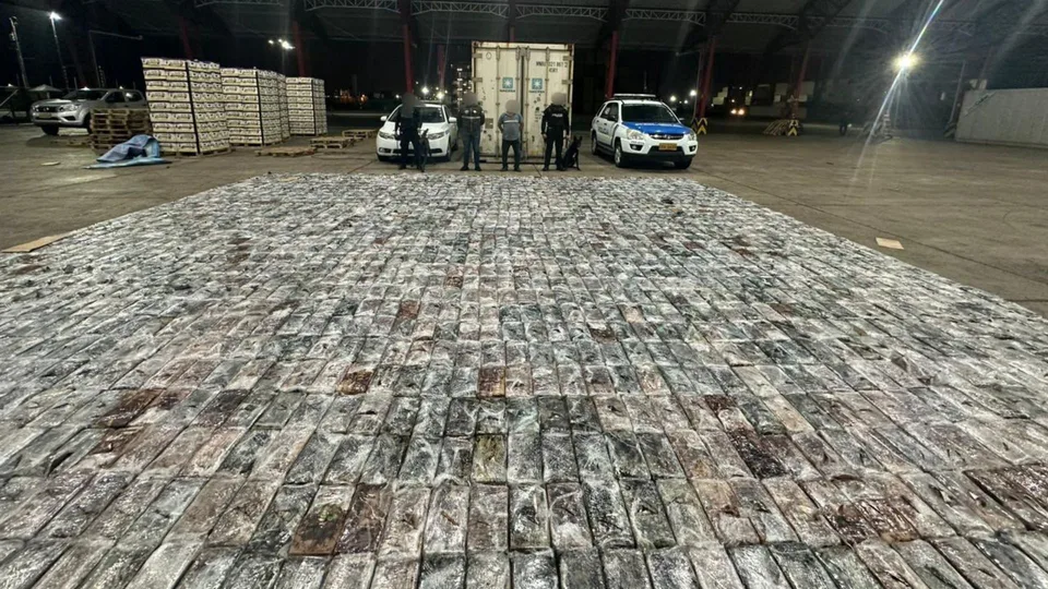 Dinero intervenido por la Guardia Civil en Arnedo durante la Operación Mondragón contra una red internacional de tráfico de cocaína.