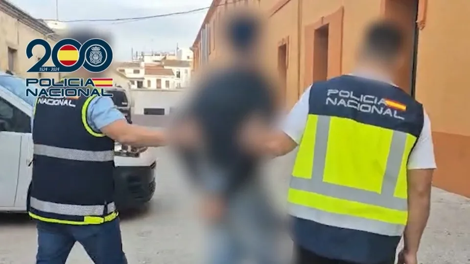 Imagen oficial de la operación sobre un joven investigado en Alfafar por posibles llamamientos delictivos.