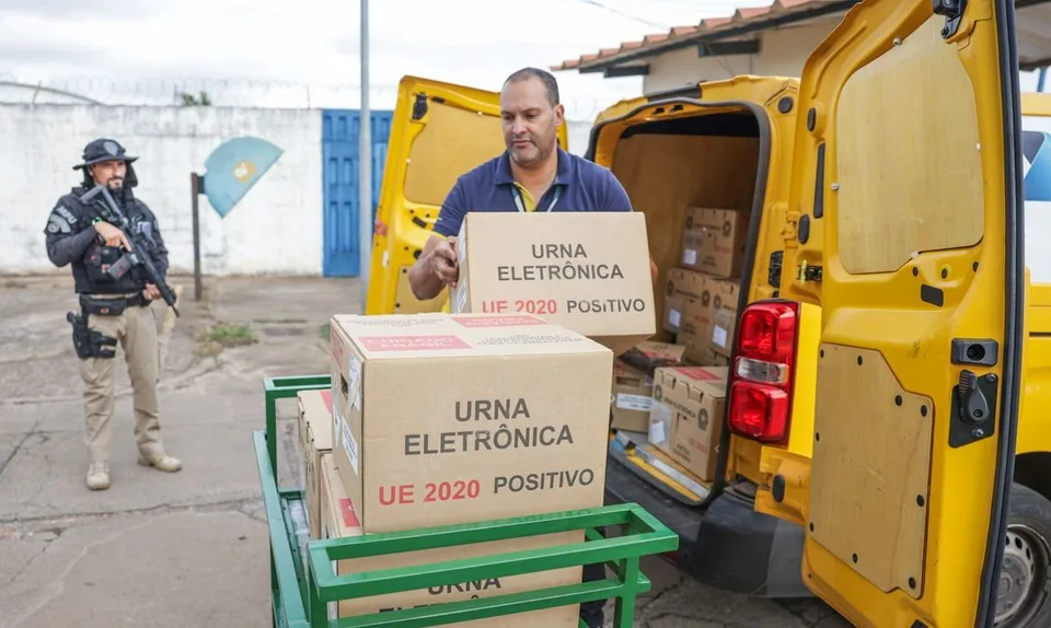 Fotografía de archivo de la organización electoral brasileña de 2026 utilizada en la cobertura de Agência Brasil sobre la movilización de 25.000 militares para la segunda vuelta.