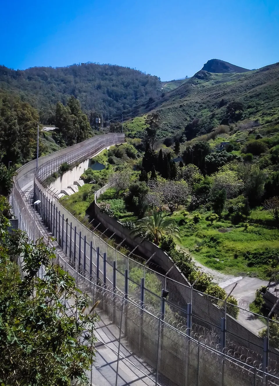 Valla de Ceuta y Marruecos en 2017; fotografía de archivo