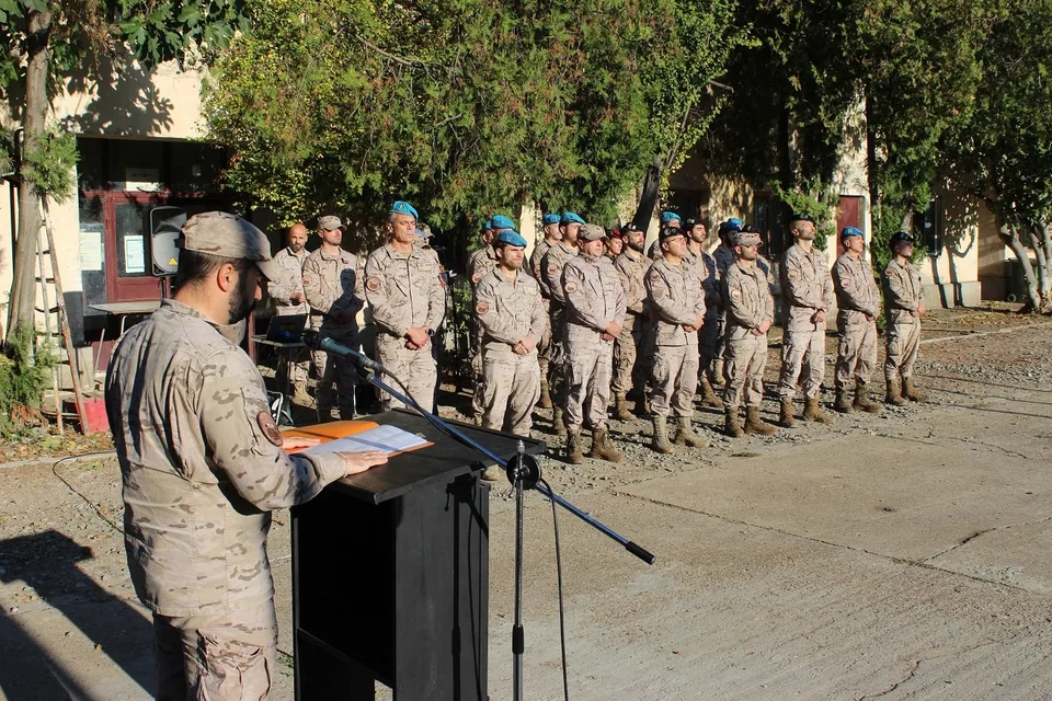 Personal del destacamento aéreo táctico Tigru del Ejército del Aire y del Espacio en Rumanía durante el aniversario comunicado el 15 de octubre de 2026.