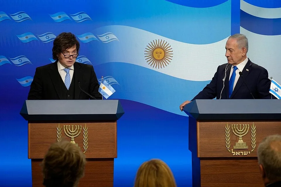 Benjamin Netanyahu junto al presidente argentino Javier Milei en un encuentro oficial celebrado en abril de 2026.