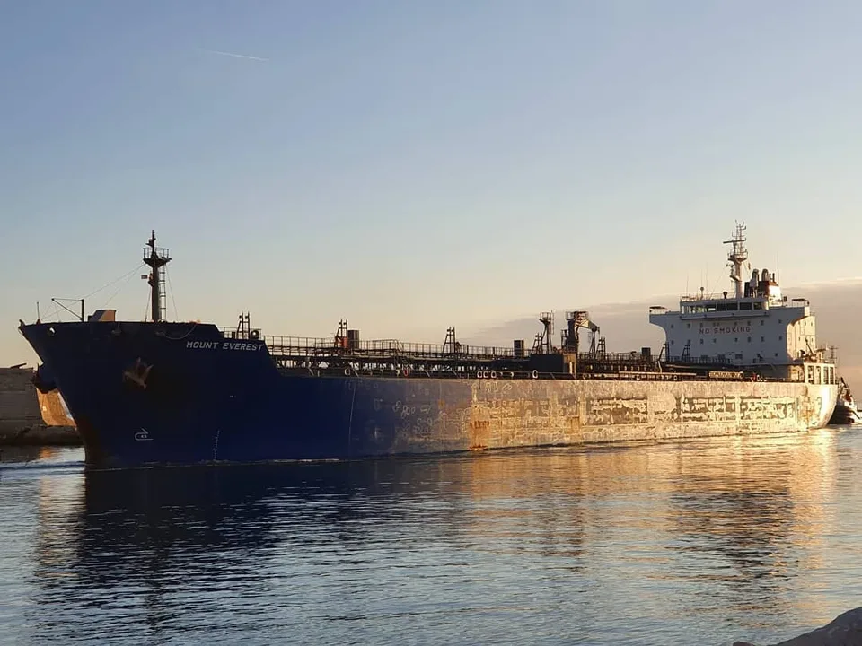 Buque petrolero fotografiado en 2019 como imagen documental genérica de transporte marítimo de crudo.