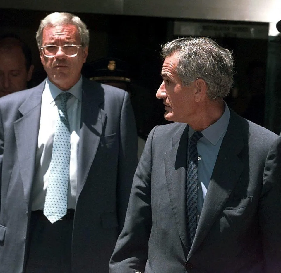 José Barrionuevo y Rafael Vera durante el juicio del caso Marey ante el Tribunal Supremo en 1998.