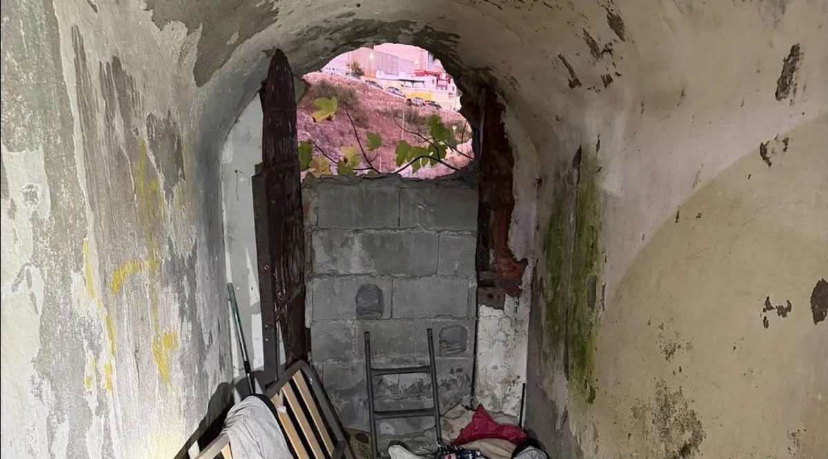 Bajo Ceuta: el hallazgo de un asentamiento en un antiguo túnel militar abre un nuevo frente de seguridad